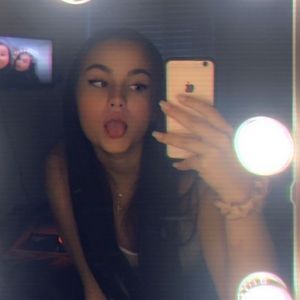 Meet your Posher, Jen